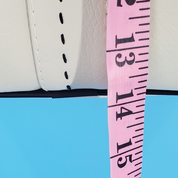 Vintage cream and black leather tote - Picture 6 of 16